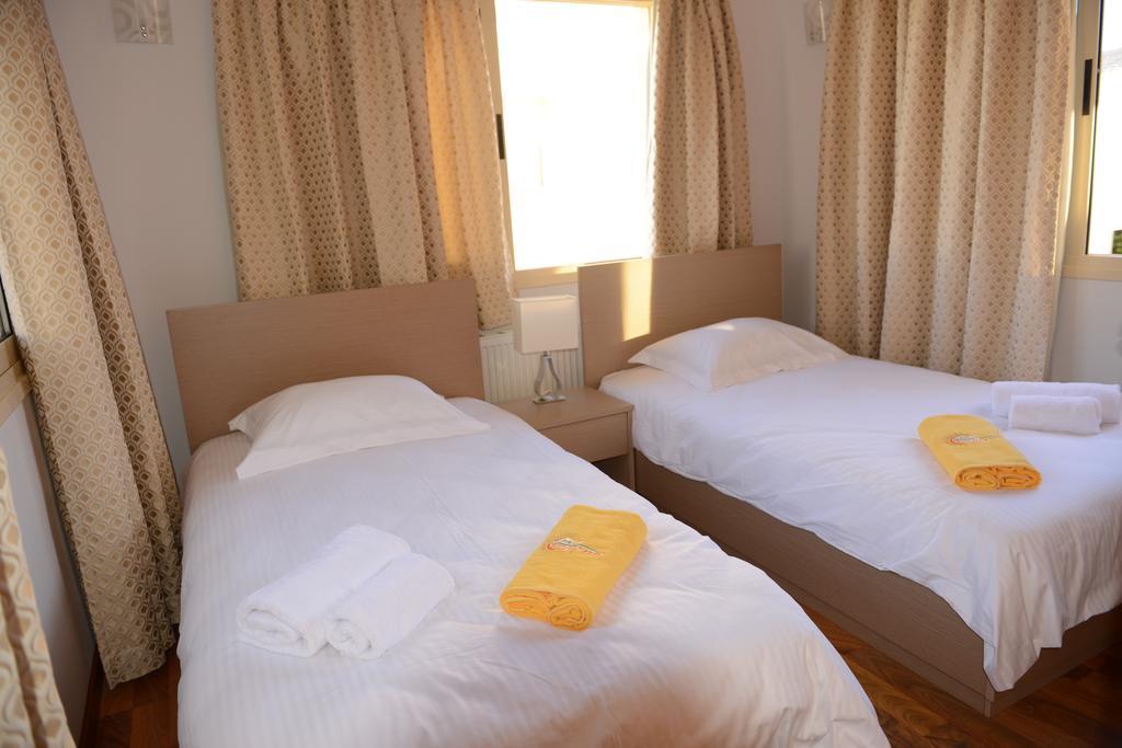 Anthorina Villa 5 โปรทาราส ภายนอก รูปภาพ