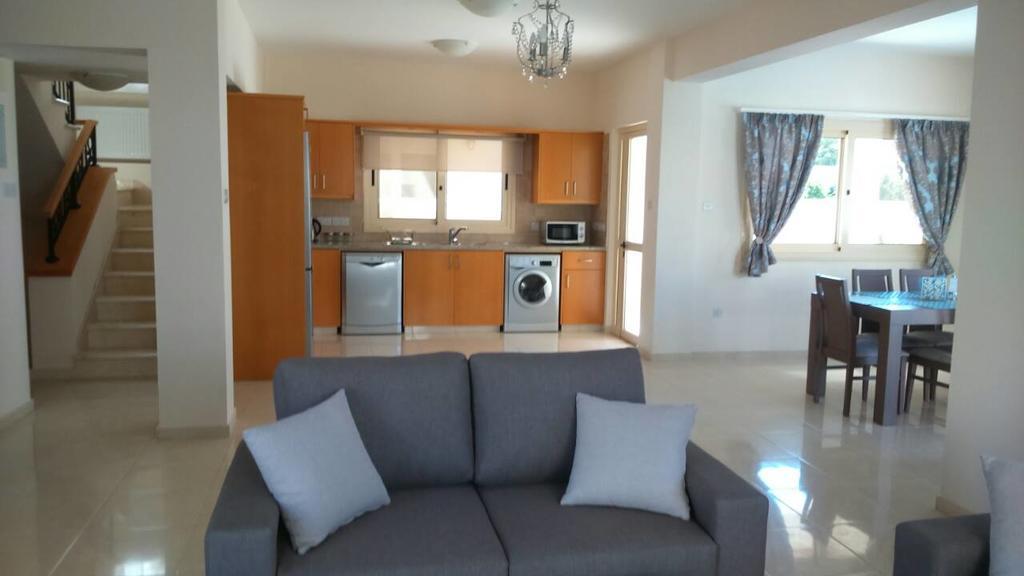 Anthorina Villa 5 โปรทาราส ภายนอก รูปภาพ